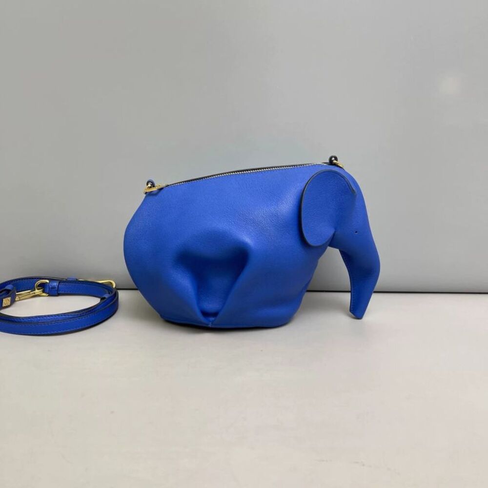 Loewe Women Pre-Loved Bag Very Good Condition
